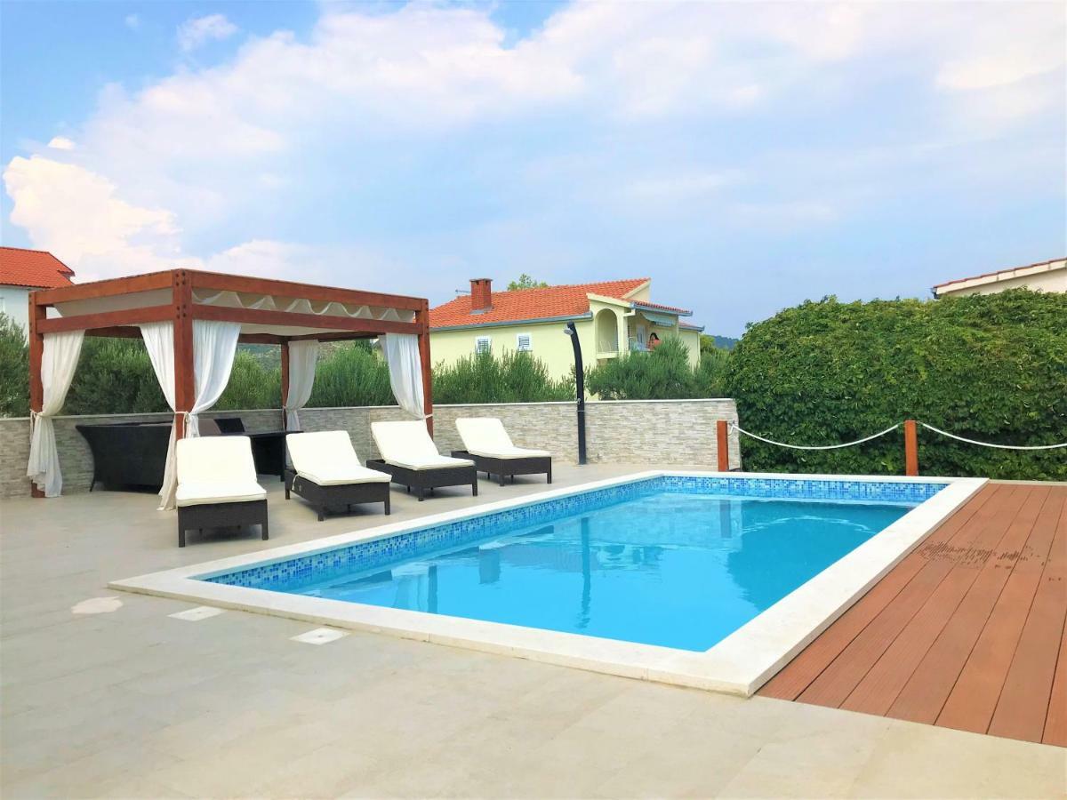 Holiday Home Marina Sevid Exterior photo