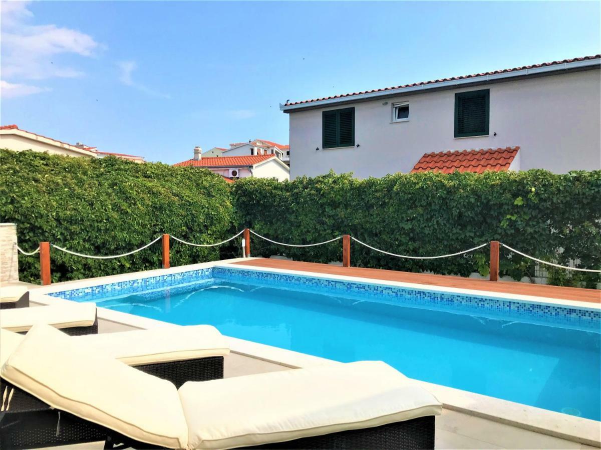Holiday Home Marina Sevid Exterior photo